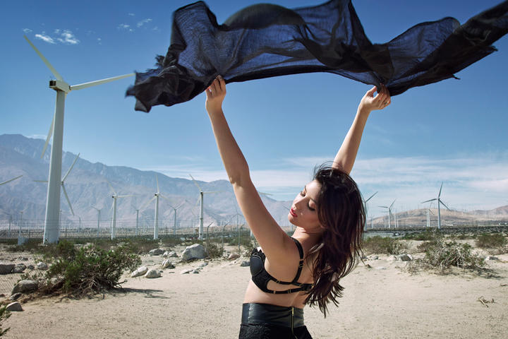 A Day with Daisy Lowe in Palm Springs